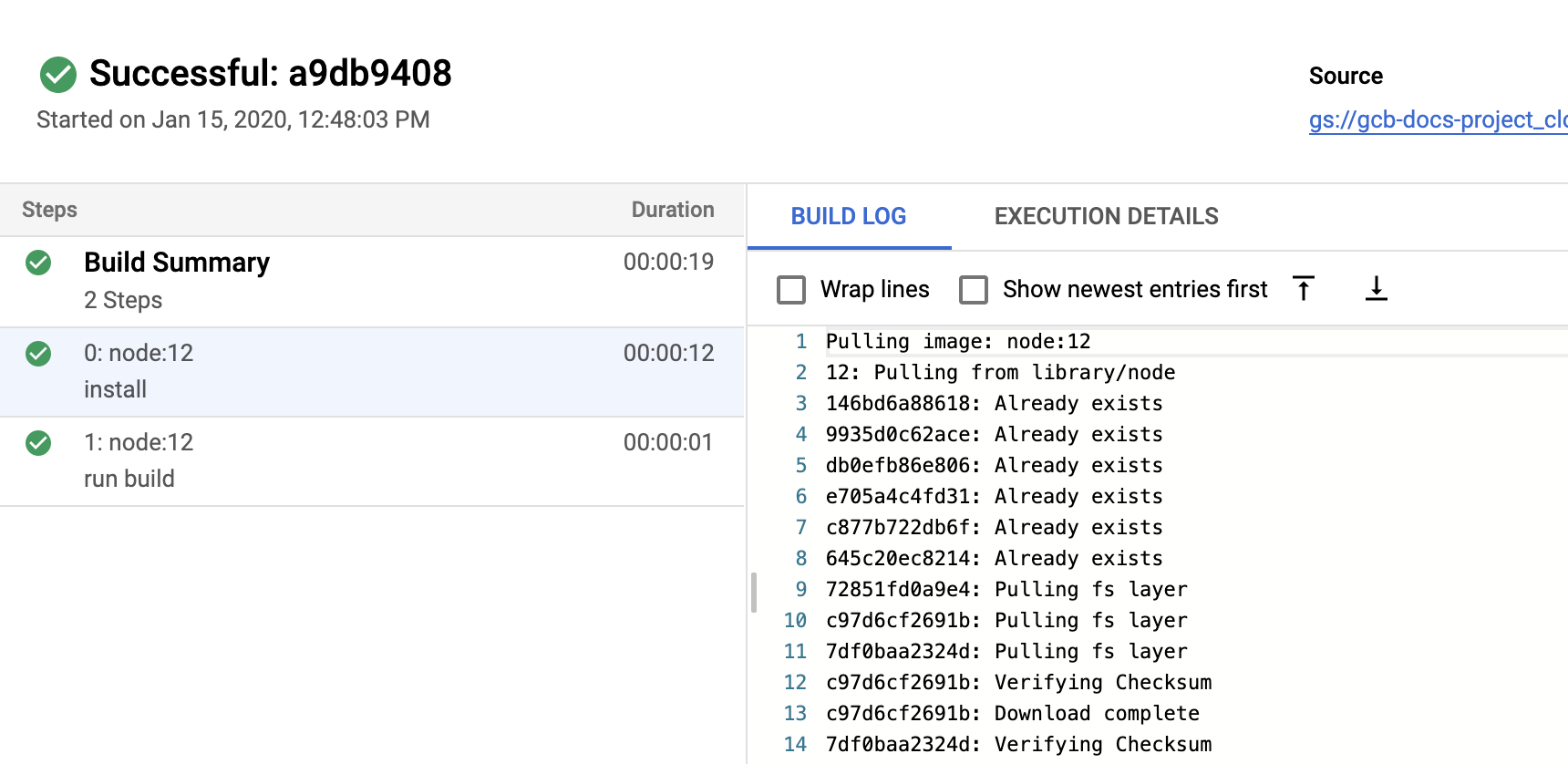 Captura de pantalla de los registros de compilación en la página de detalles de compilación