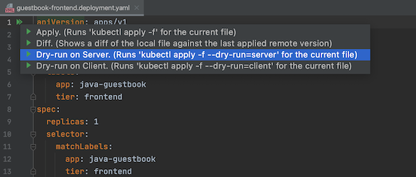 Se destaca la opción de ejecución de prueba en el servidor en la lista de acciones de kubectl
