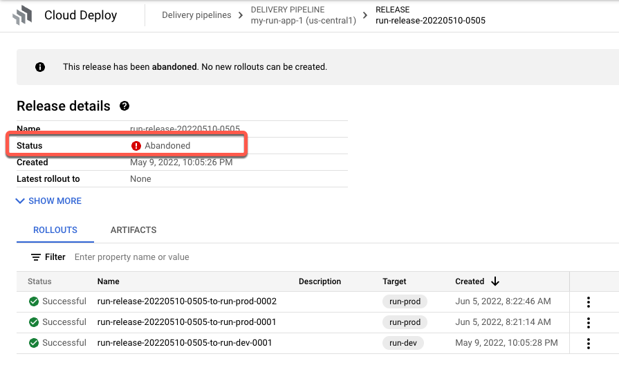 Lista de versiones en la consola de Google Cloud que muestra una versión abandonada