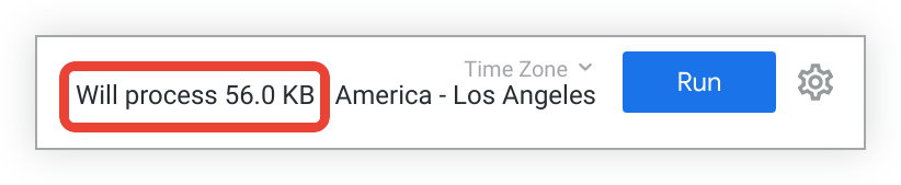 El texto Will process 56.0 KB aparecerá junto a la zona horaria de la consulta, debajo del botón de ejecución de Explorar.