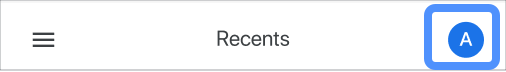 La barra de navegación de la aplicación móvil Looker Studio con el icono de la cuenta de Google destacado.
